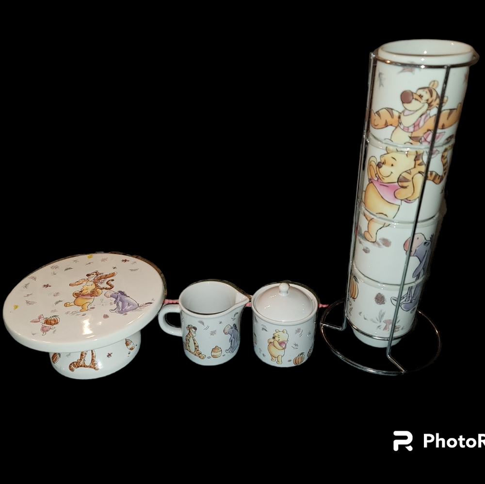 Winnie the Pooh Mini Cake Stand, Cream & Sugar and Coffee Cups. Disney